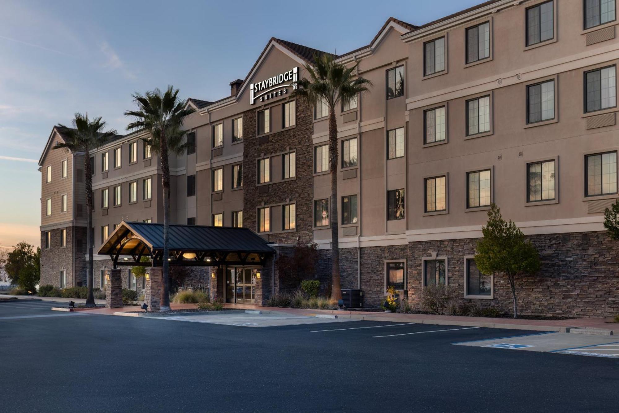Staybridge Suites Sacramento-Folsom By Ihg Dış mekan fotoğraf