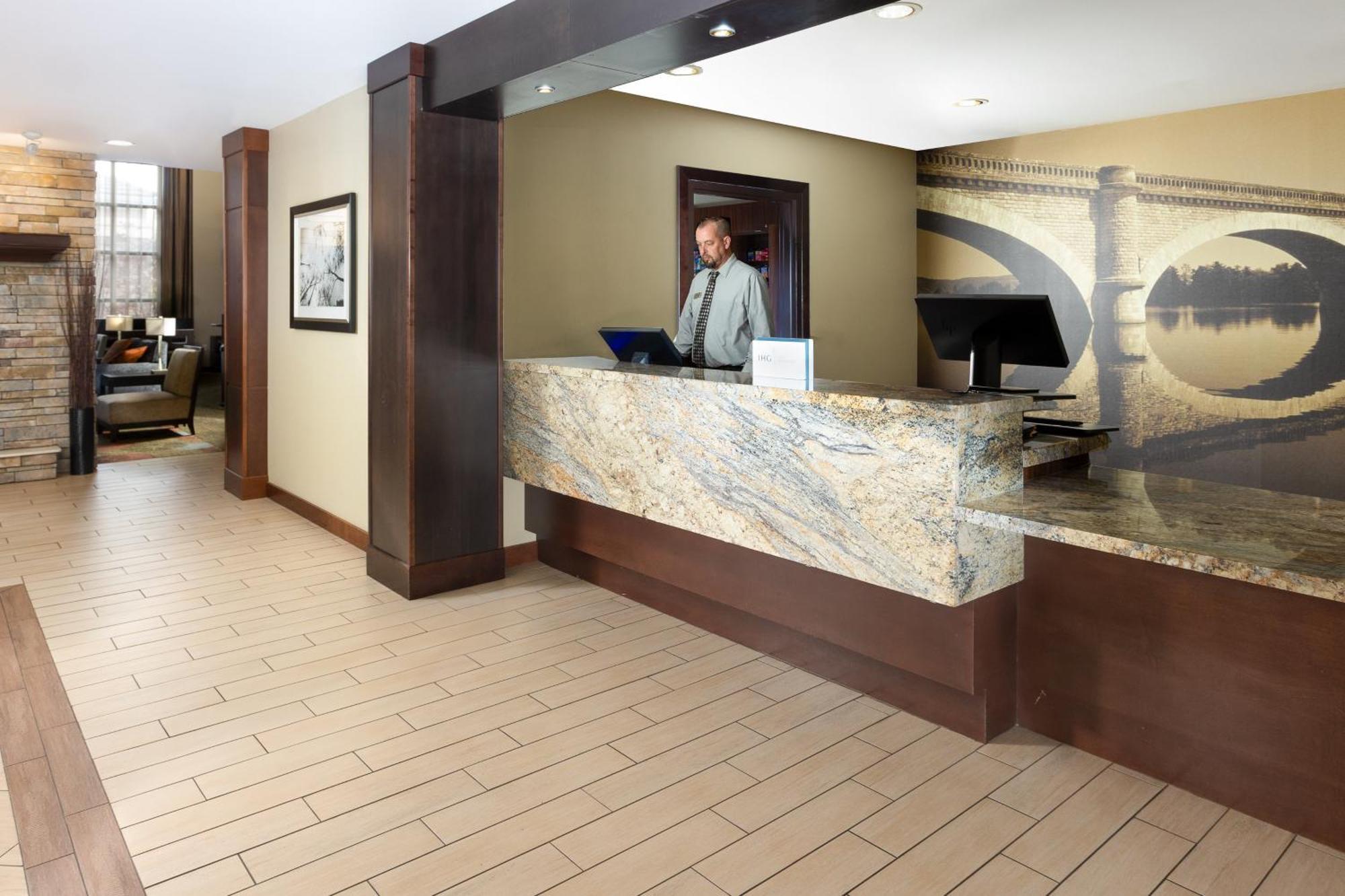 Staybridge Suites Sacramento-Folsom By Ihg Dış mekan fotoğraf