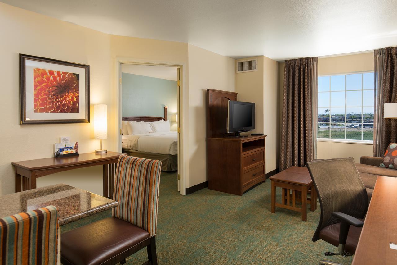 Staybridge Suites Sacramento-Folsom By Ihg Dış mekan fotoğraf